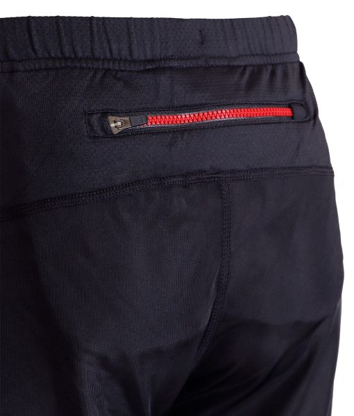 Fotosuratlar hammomda josuslik qilindi